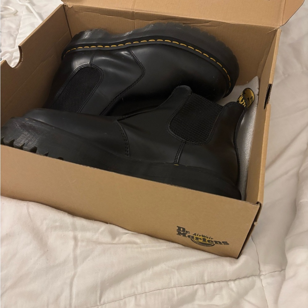 Dr. Martens Black Chelsea Boots - Picture 4 of 6